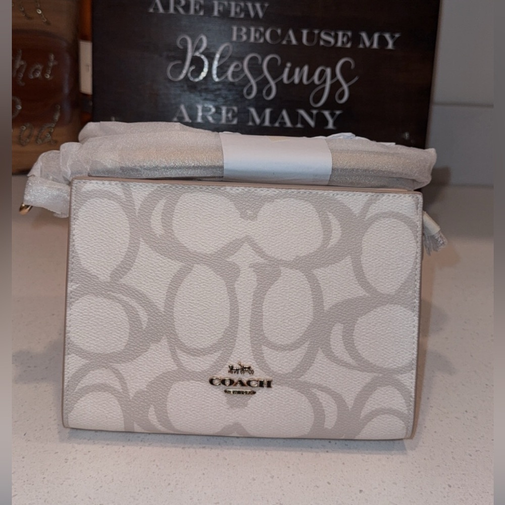 Slim Crossbody in Signature Canvas